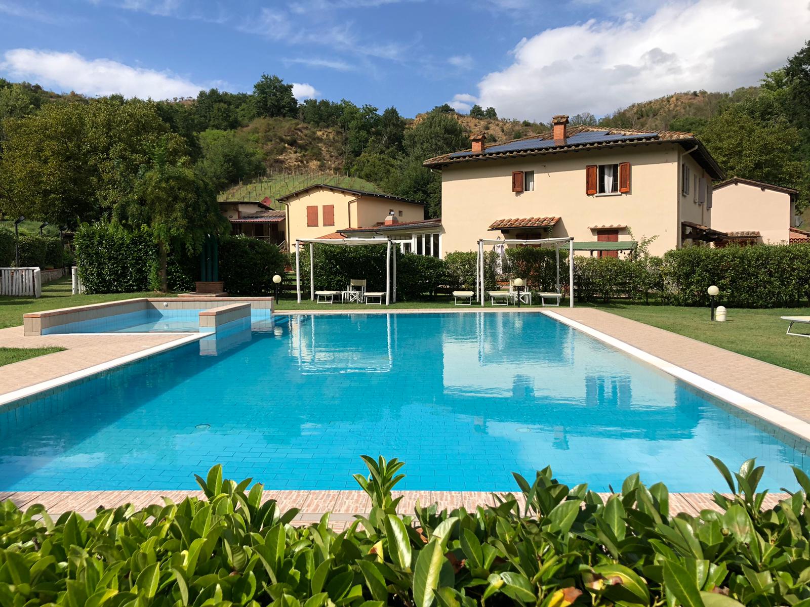 Arezzo Accommodation Farmhouse Bed Breakfast Hotel Villa in