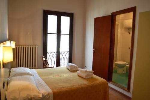 Hotel Casa Del Lago