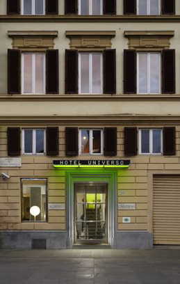 Hotel Universo